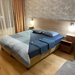 Midtown - Easy Check-in&parking Apartament