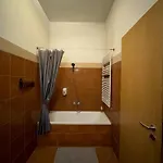 Midtown - Easy Check-in&parking Budapest