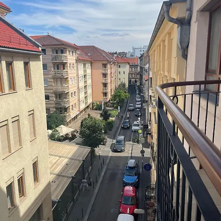 Midtown - Easy Check-in&parking Appartement Budapest