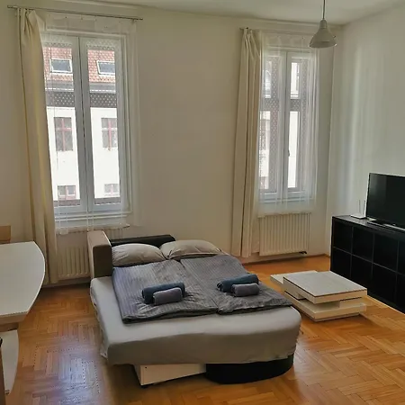 Midtown - Easy Check-in&parking * Budapesta