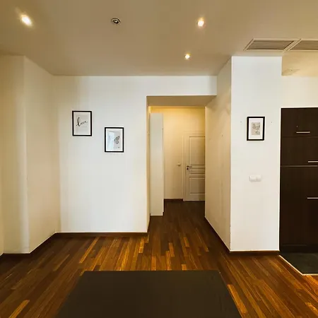 Apartment Midtown - Easy Check-in&parking Budapest