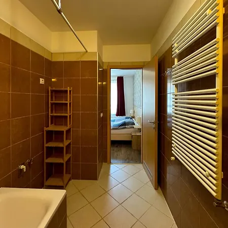 Apartment Midtown - Easy Check-in&parking
