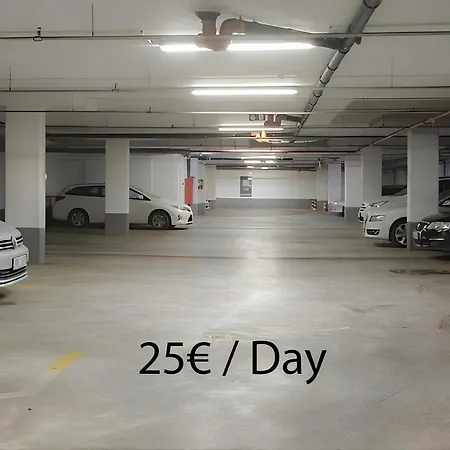 Midtown - Easy Check-in&parking Apartment *