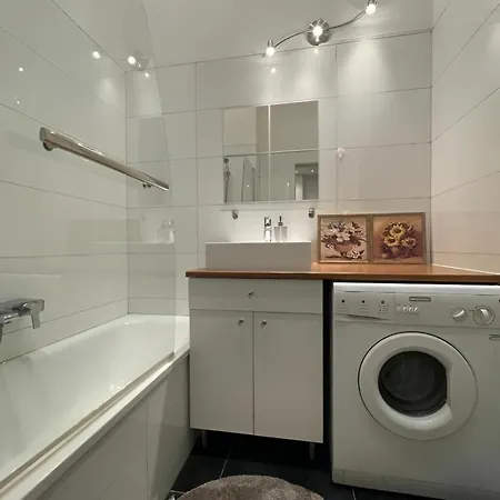 Midtown - Easy Check-in&parking Apartment Budapest