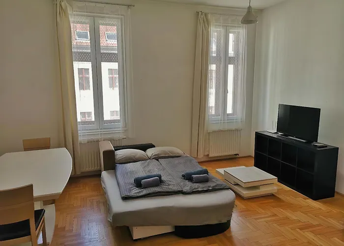 Midtown - Easy Check-in&parking * Budapesta