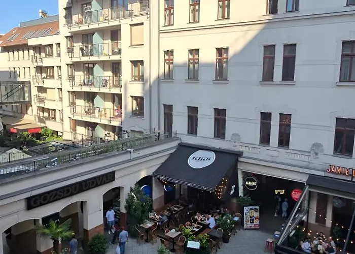 Midtown - Easy Check-in&parking Apartament *