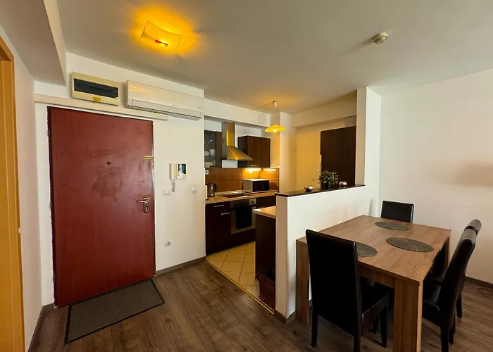 Midtown - Easy Check-in&parking * Budapesta