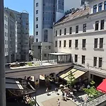 아파트 Midtown - Easy Check-in&parking 부다페스트
