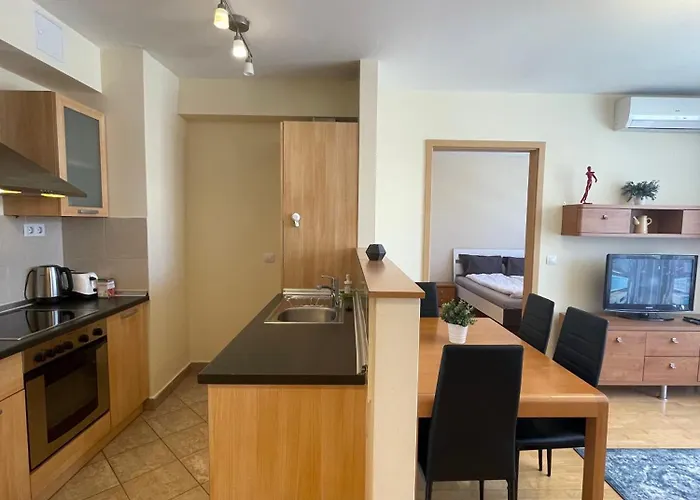 Apartment Midtown - Easy Check-in&parking *
